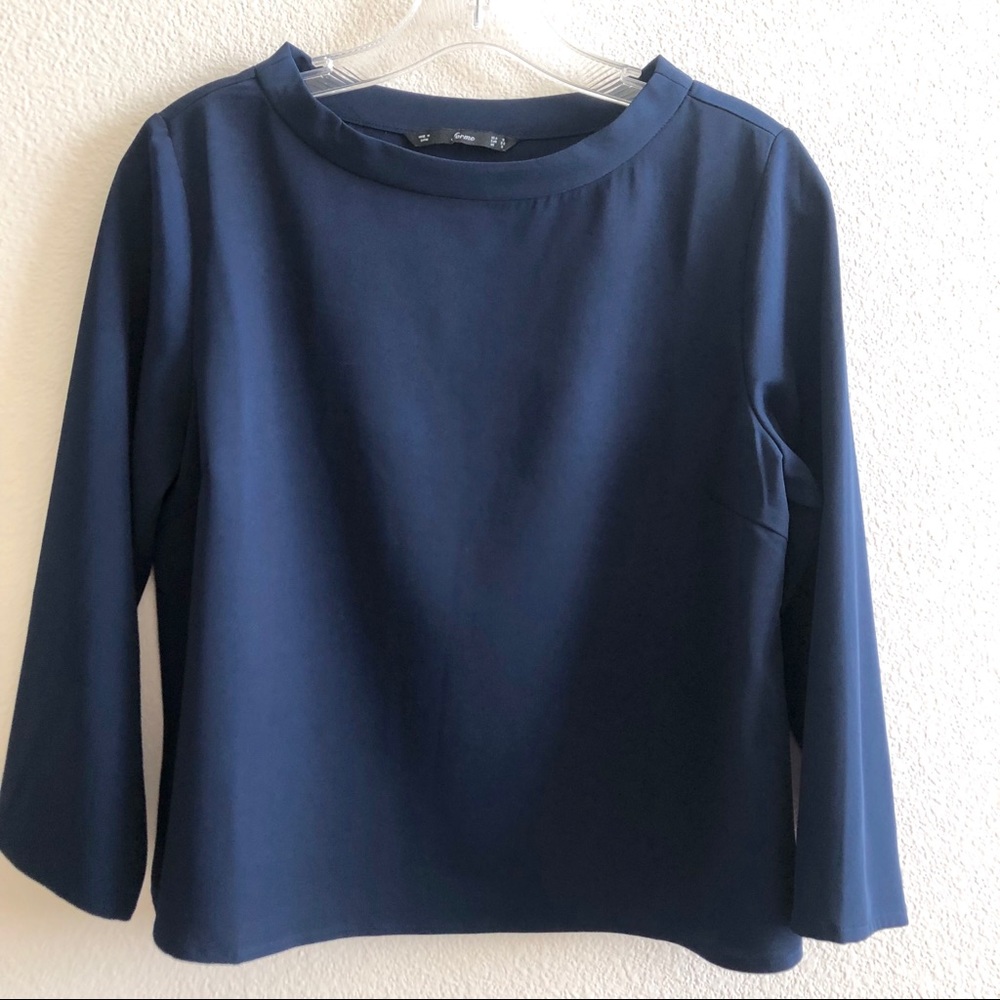 Blue blouse
